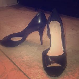 Black work heels